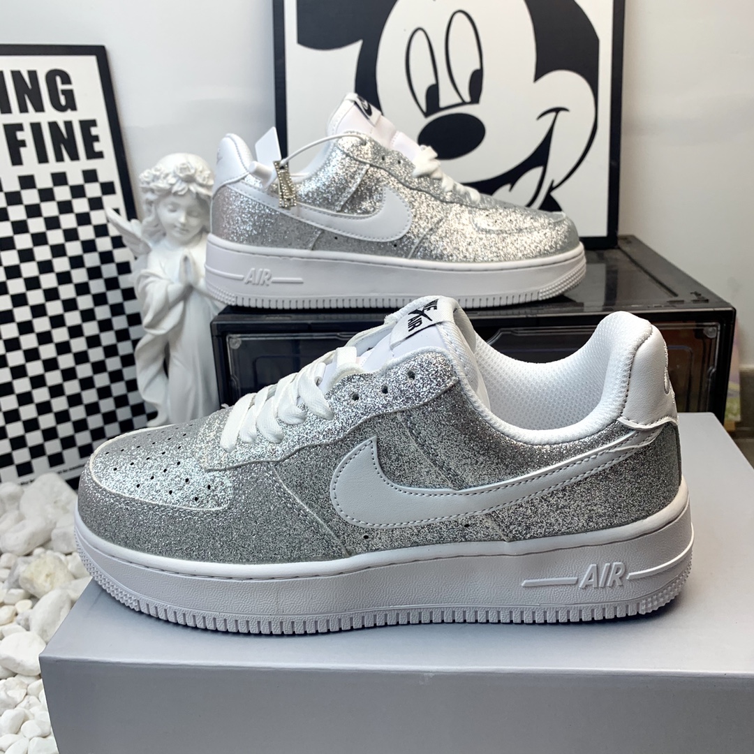  空军一号低帮满天星白银 Nike Air Force 1 Low 尺码 36-44 男女现货 A2