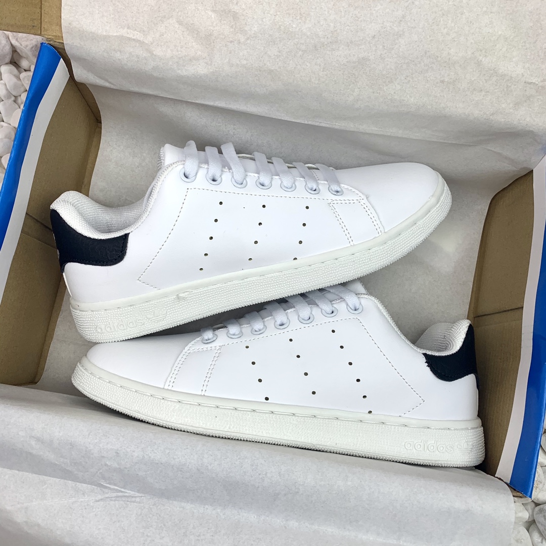 Ad originals STAN SMITH 80s 史密斯板鞋 白黑 黑尾 码数36-44 男女现货 B1