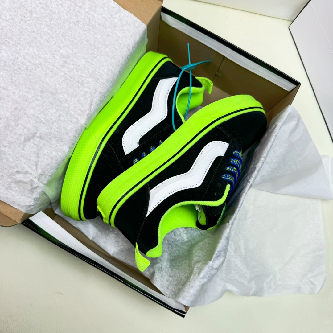 万斯 Vans Knu-Skool荧光绿面包鞋 36-44码数