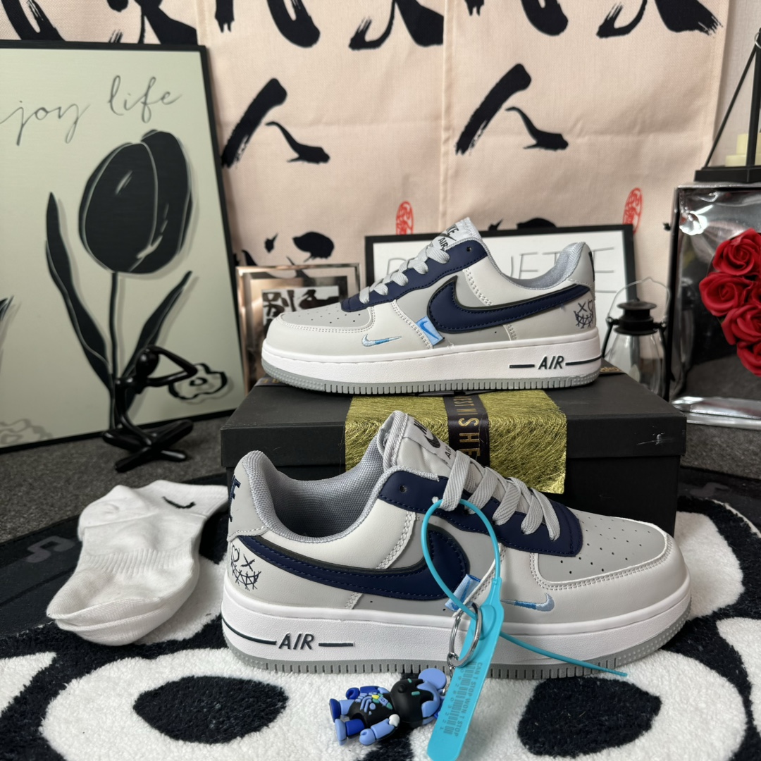 Nike Air Force 1 Low 白蓝机器人 尺码：36-44 男女现货