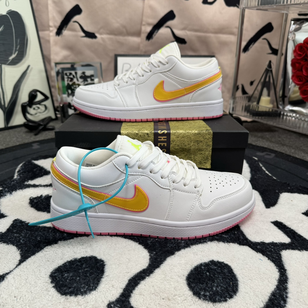 NK Dunk SB Low 白黄粉 码数36-40 女款现货