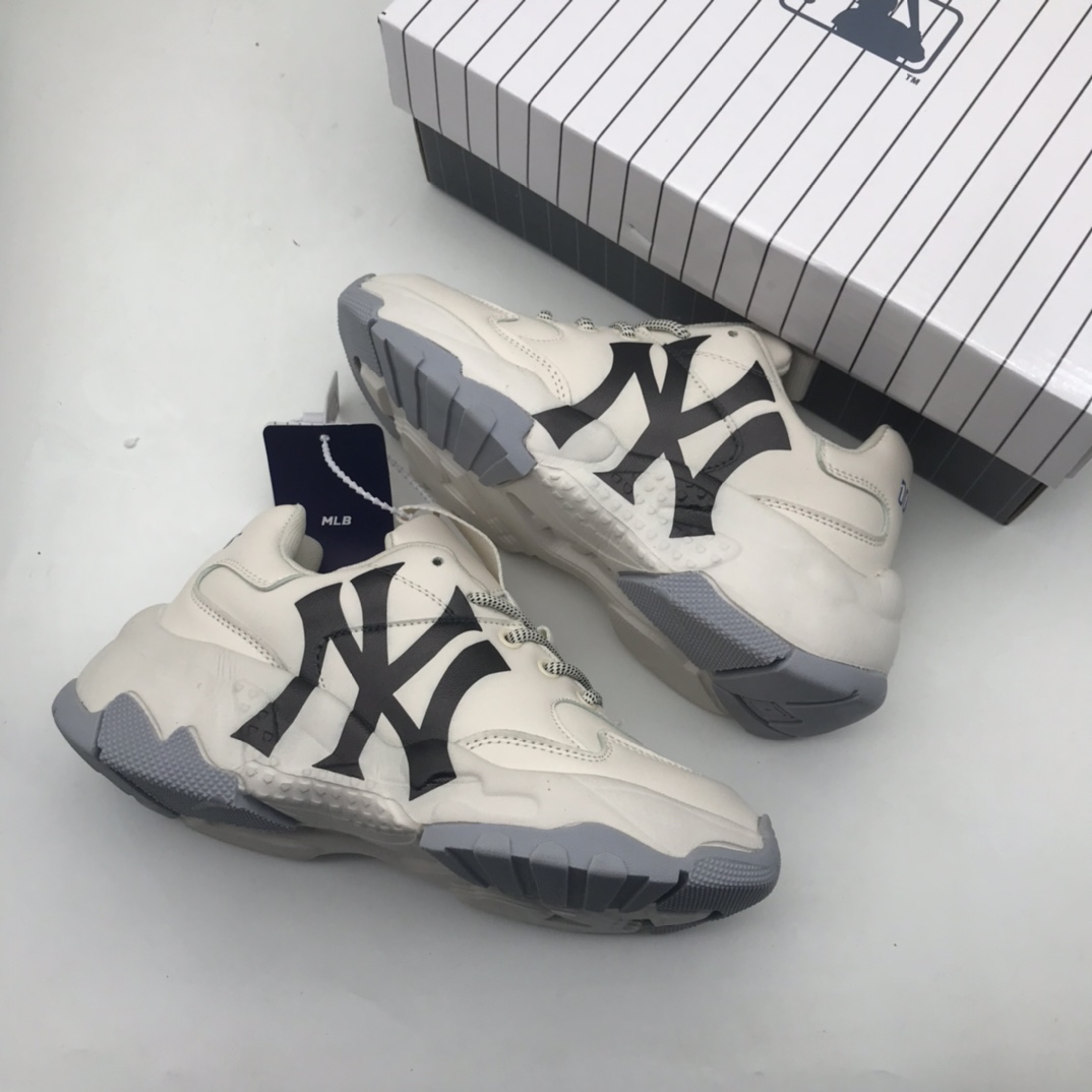 MLB 老爹鞋   size36-44   现货  