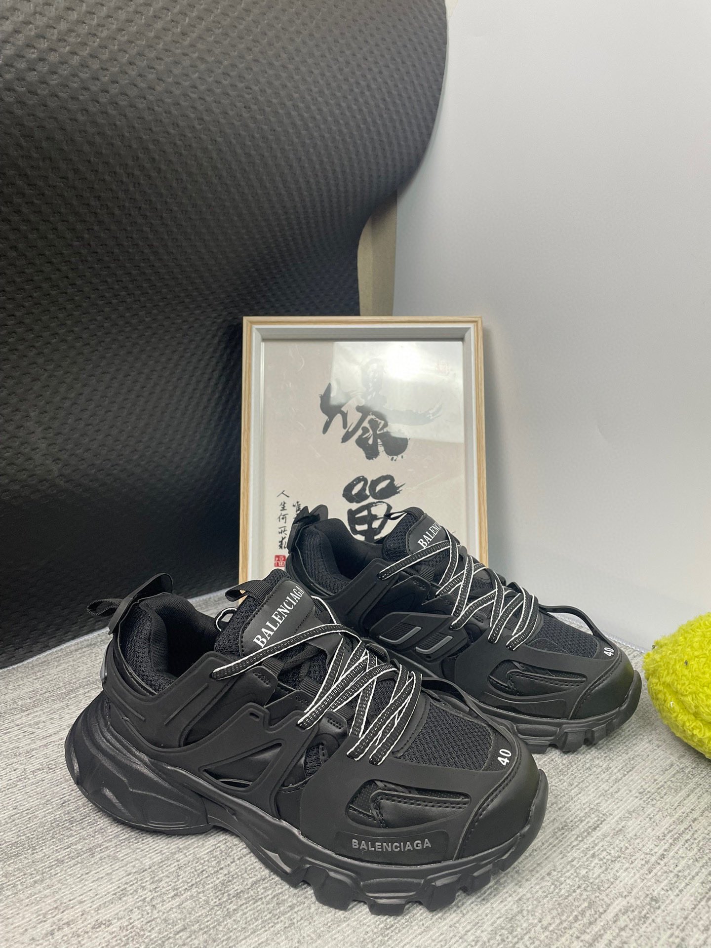 Balenciaga 巴黎世家 黑色 36-44码 男女现货