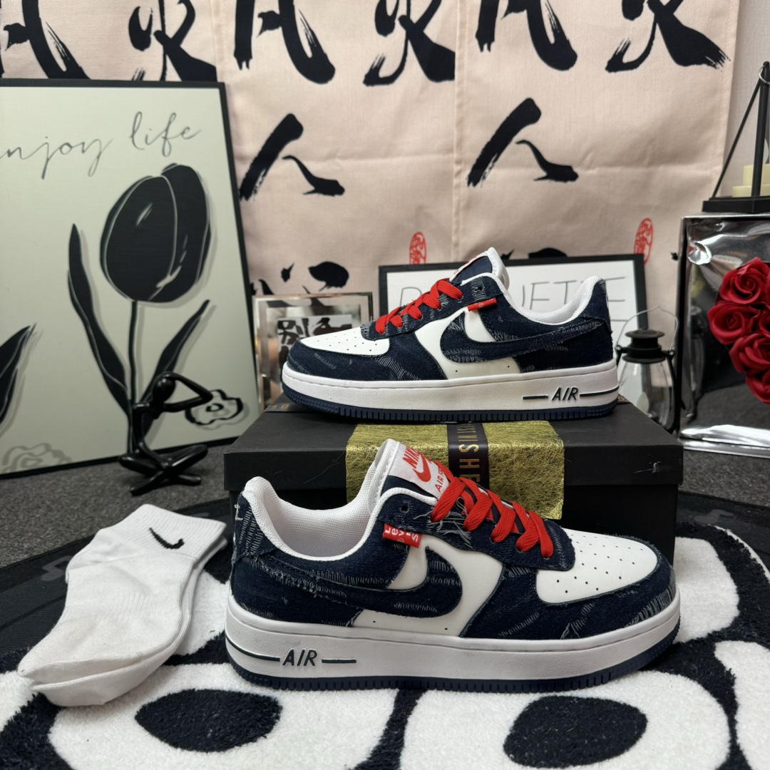 Nike Air Force 1 Low 牛仔蓝 尺码：36-44 男女现货