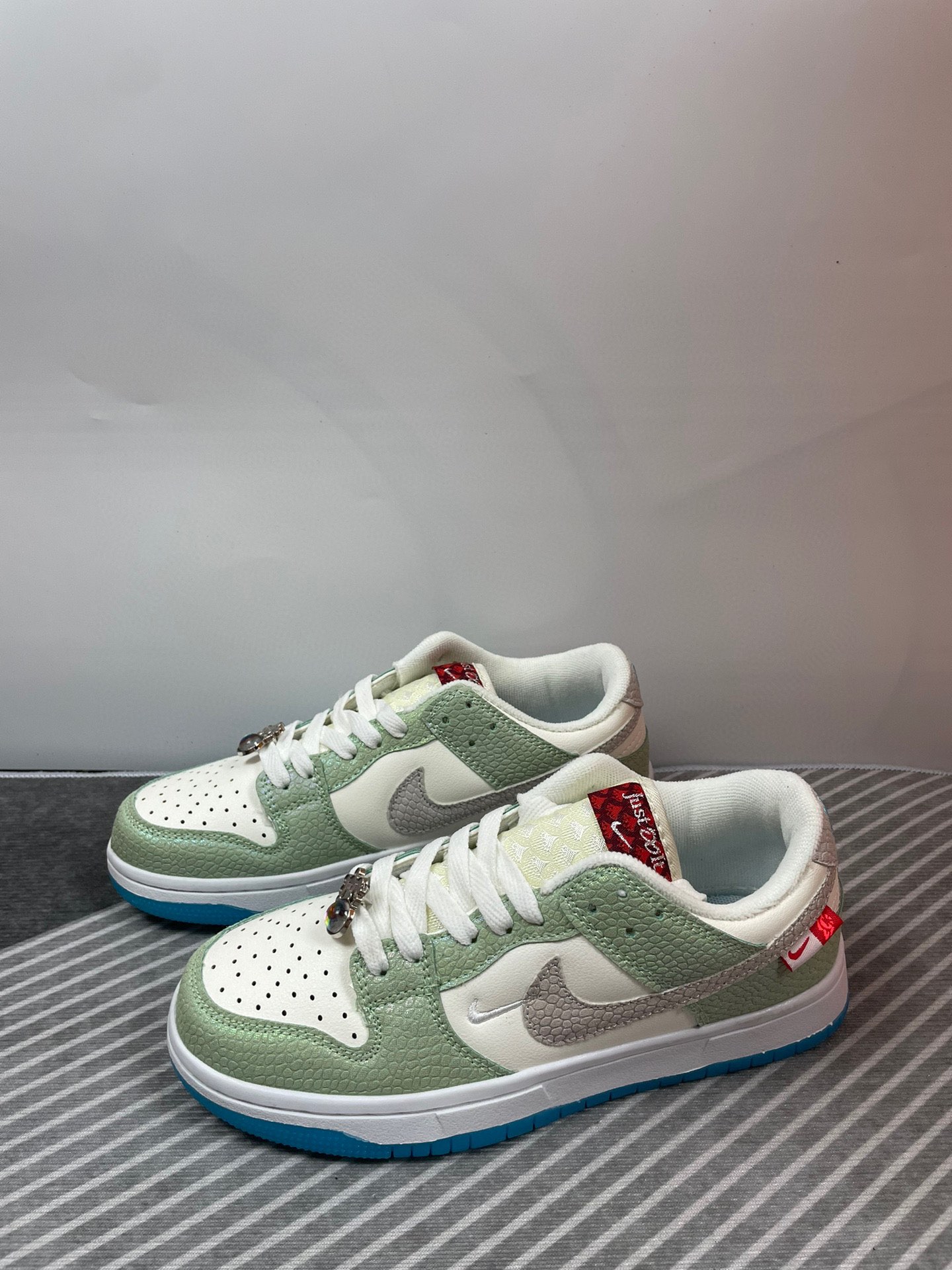 NK Dunk SB Low 龙年限定 青龙 码数36-44 男女现货