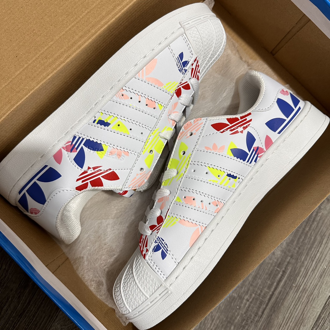  Adidas 阿迪达斯 贝壳头 米白 36-44码数  男女现货