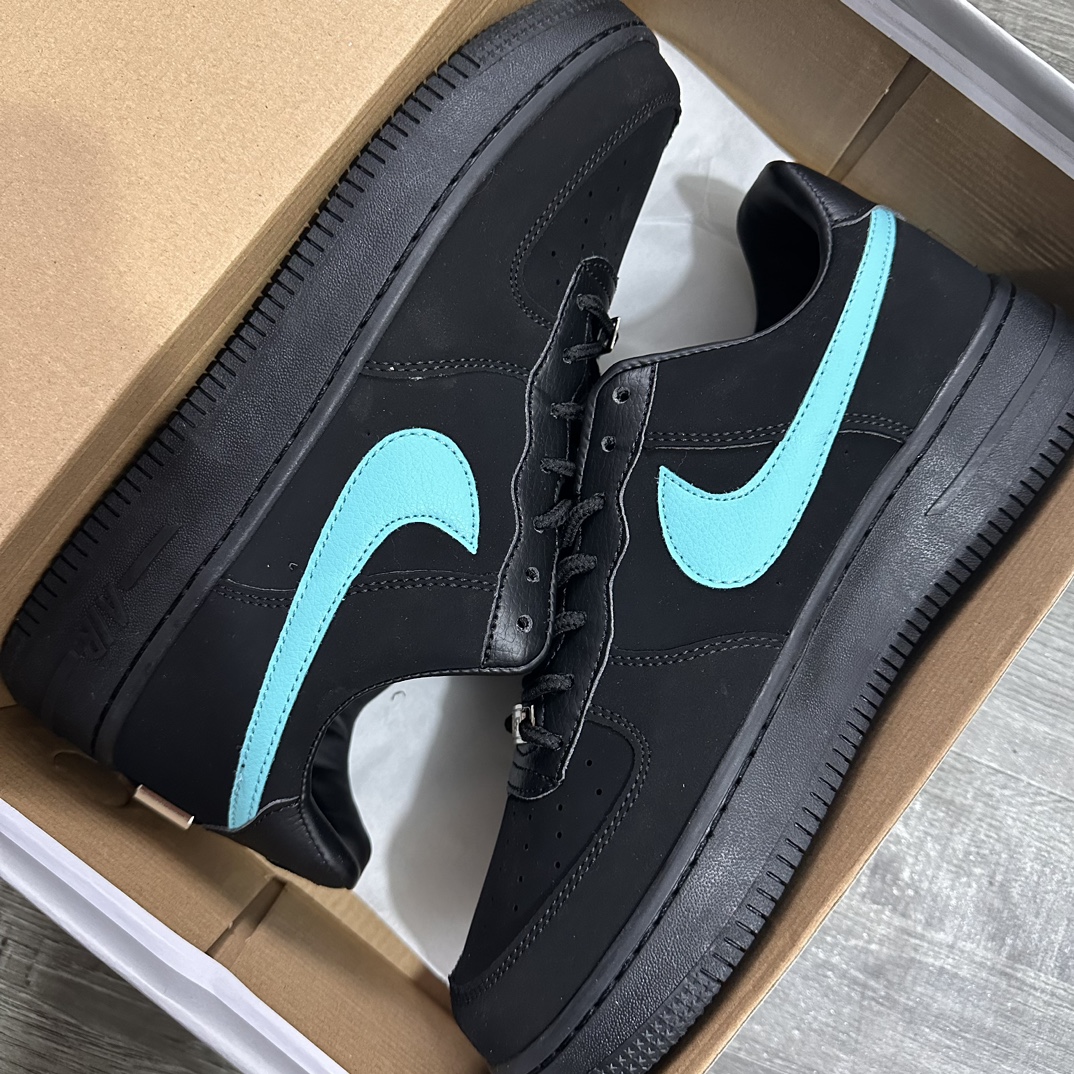 Nike Air Force 空军一号联名 黑蒂芙尼绿 36-44码  男女现货
